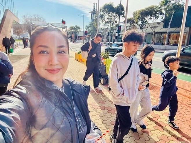 Học phí gây choáng của 3 con nhà ỐC Thanh Vân