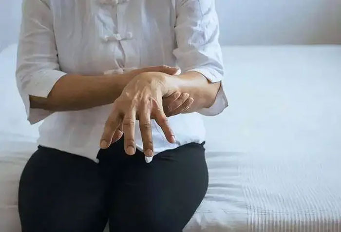 Bác sĩ phát hiện Dấu hiệu sớm của tiểu đường không phải khát nước mà là 3 triệu chứng này biết sớm để giảm rủi ro
