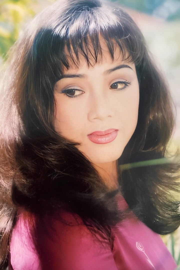 Nhan sắc Phương Hồng Thủy thời trẻ.