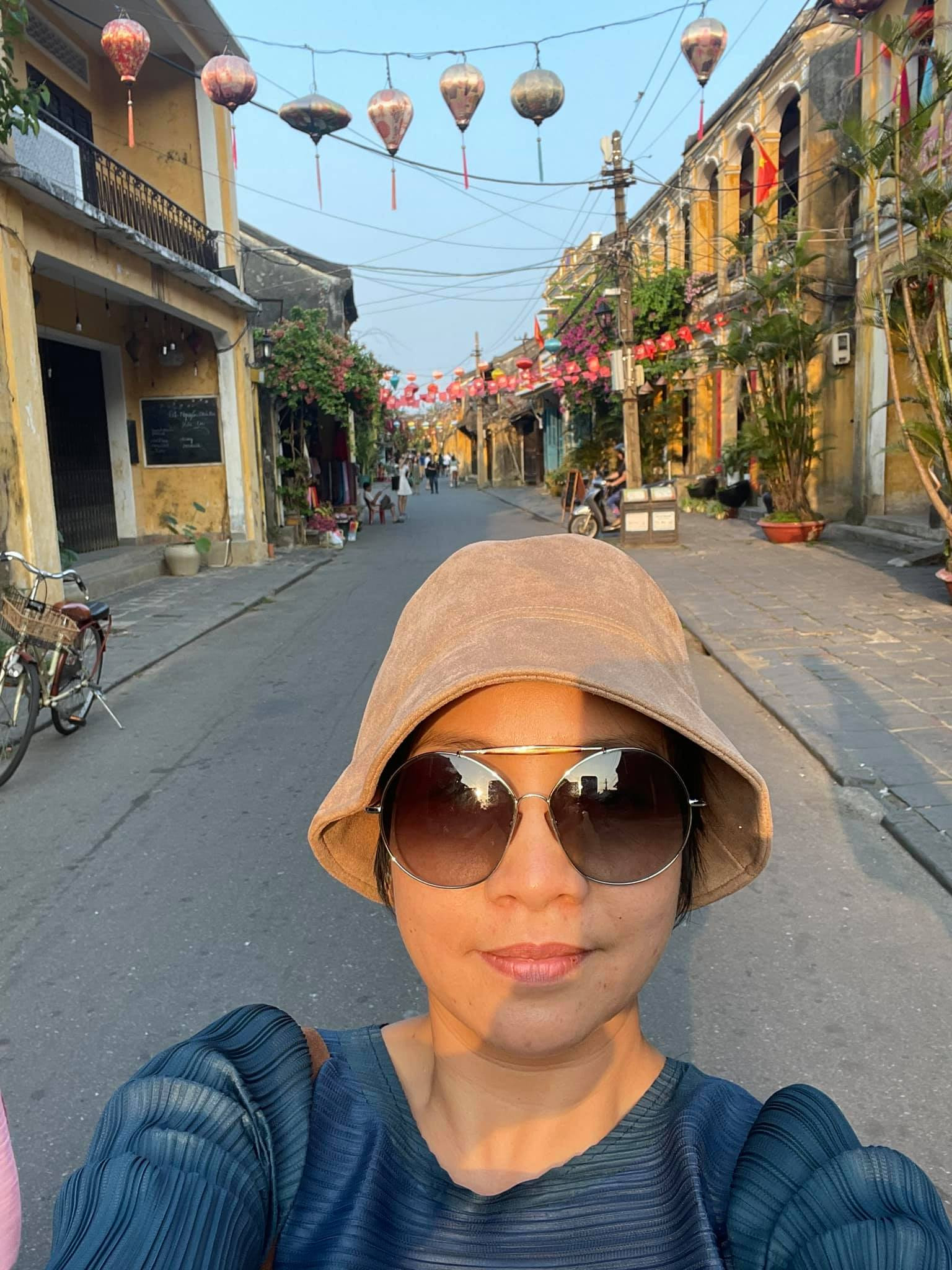 Mặt mộc tuổi trung niên của diva Mỹ Linh - Ảnh 8.