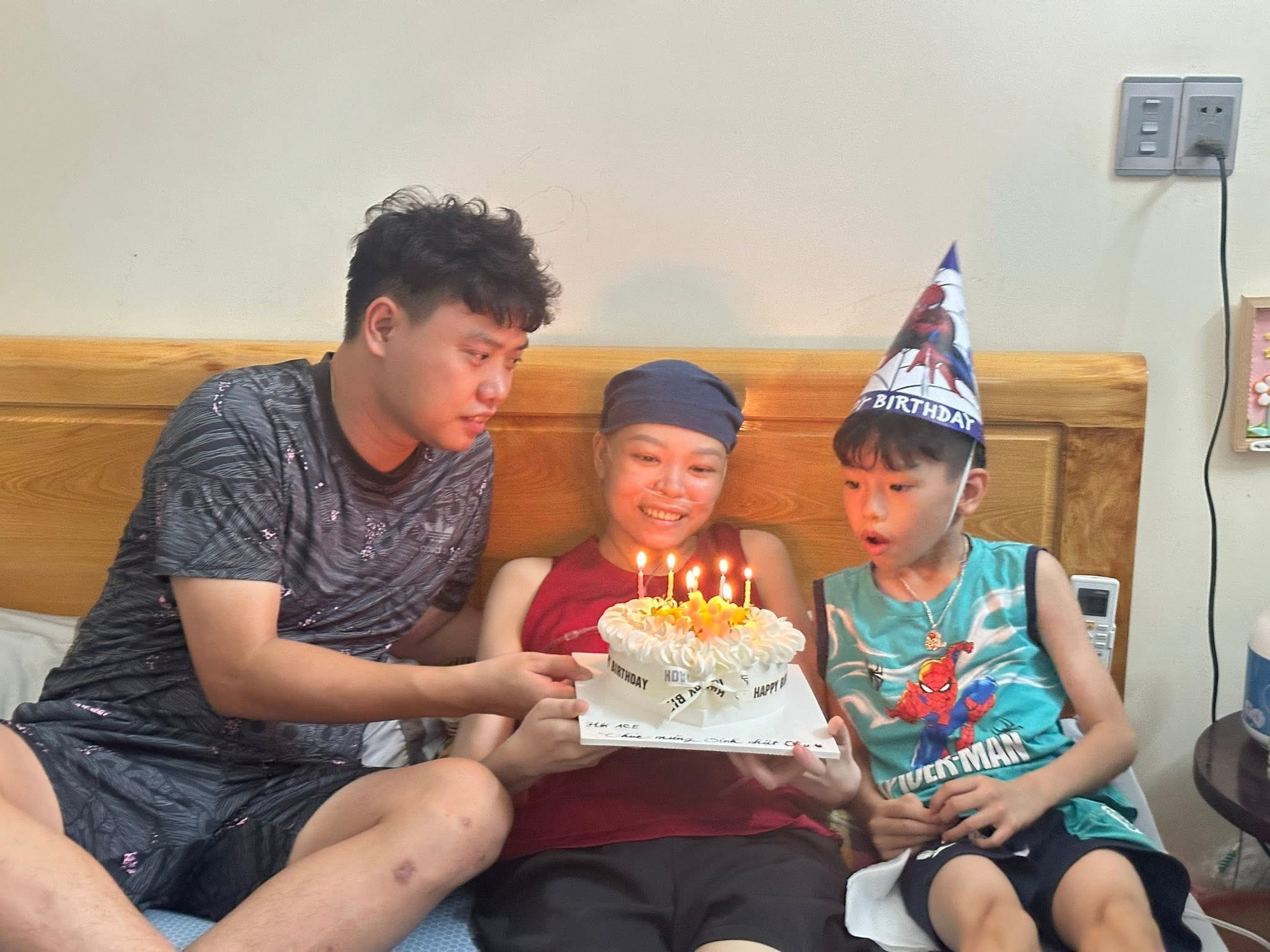 Người mẹ 32 tuổi bị ung thư vú giai đoạn cuối: Hồi chuông cảnh tỉnh cho phụ nữ trẻ- Ảnh 3.