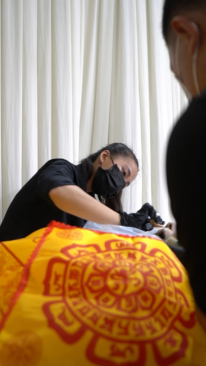 dich vu tang le 1 001.jpg