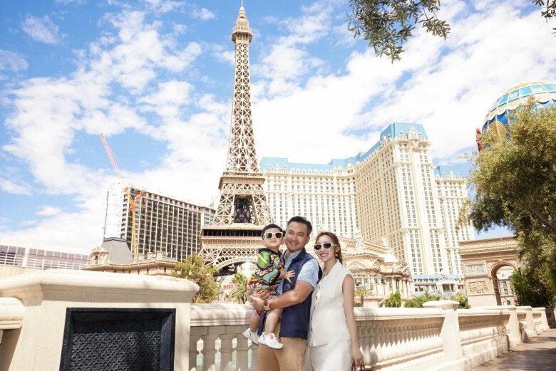 Hai nhóc tỳ nhà diễn viên Chi Bảo gây sốt nhờ vẻ ngoài tựa thiên thần nhí