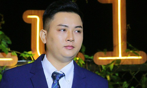 Hoài Lâm bị soi vẻ ngoài xuề xòa biểu cảm đầy khó hiểu qua ống kính team qua đường