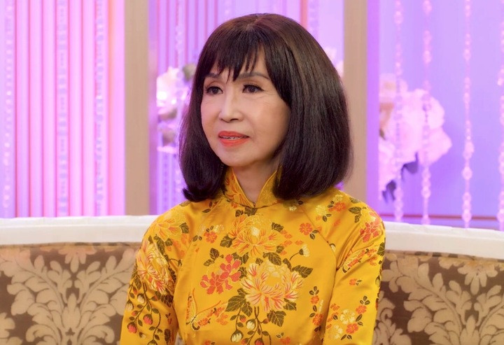 Trang Mỹ Dung hài lòng với cuộc sống ở tuổi U80.