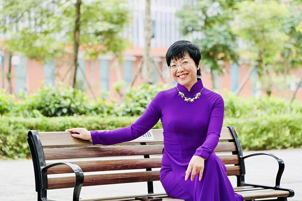 Nữ MC duy nhất của 'Táo quân' sau 11 năm mắc bệnh 'già sớm', hiện có cuộc sống ra sao?- Ảnh 3.