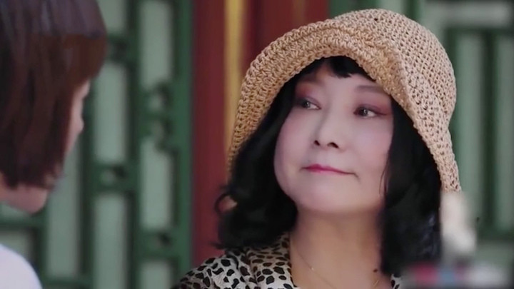 An Văn có cuộc sống vất vả khi phải gánh nợ thay chồng.