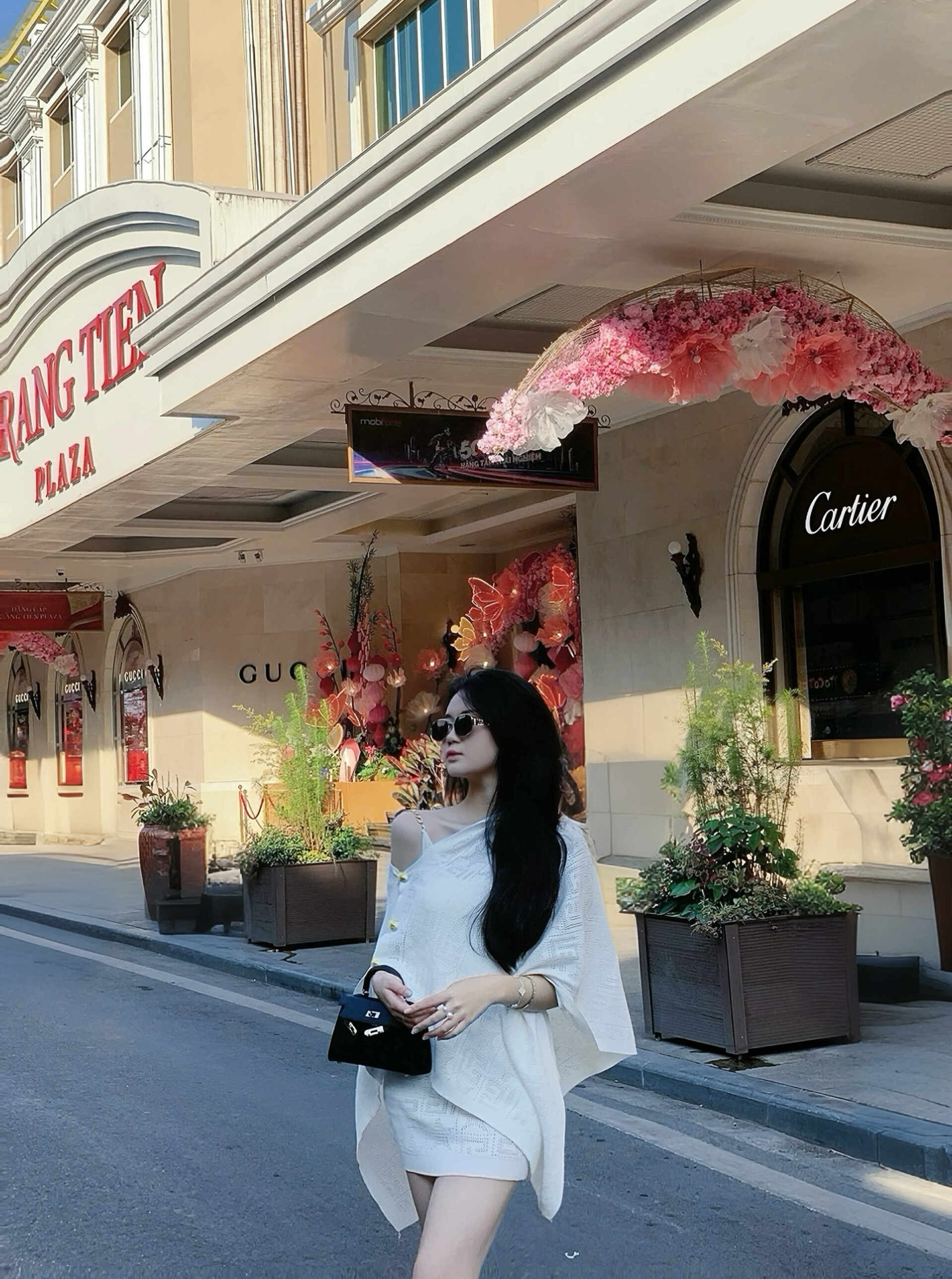 Nữ chiến sĩ khối Cảnh sát đặc nhiệm gây sốt với clip hiến tóc hút triệu lượt xem - Ảnh 5.