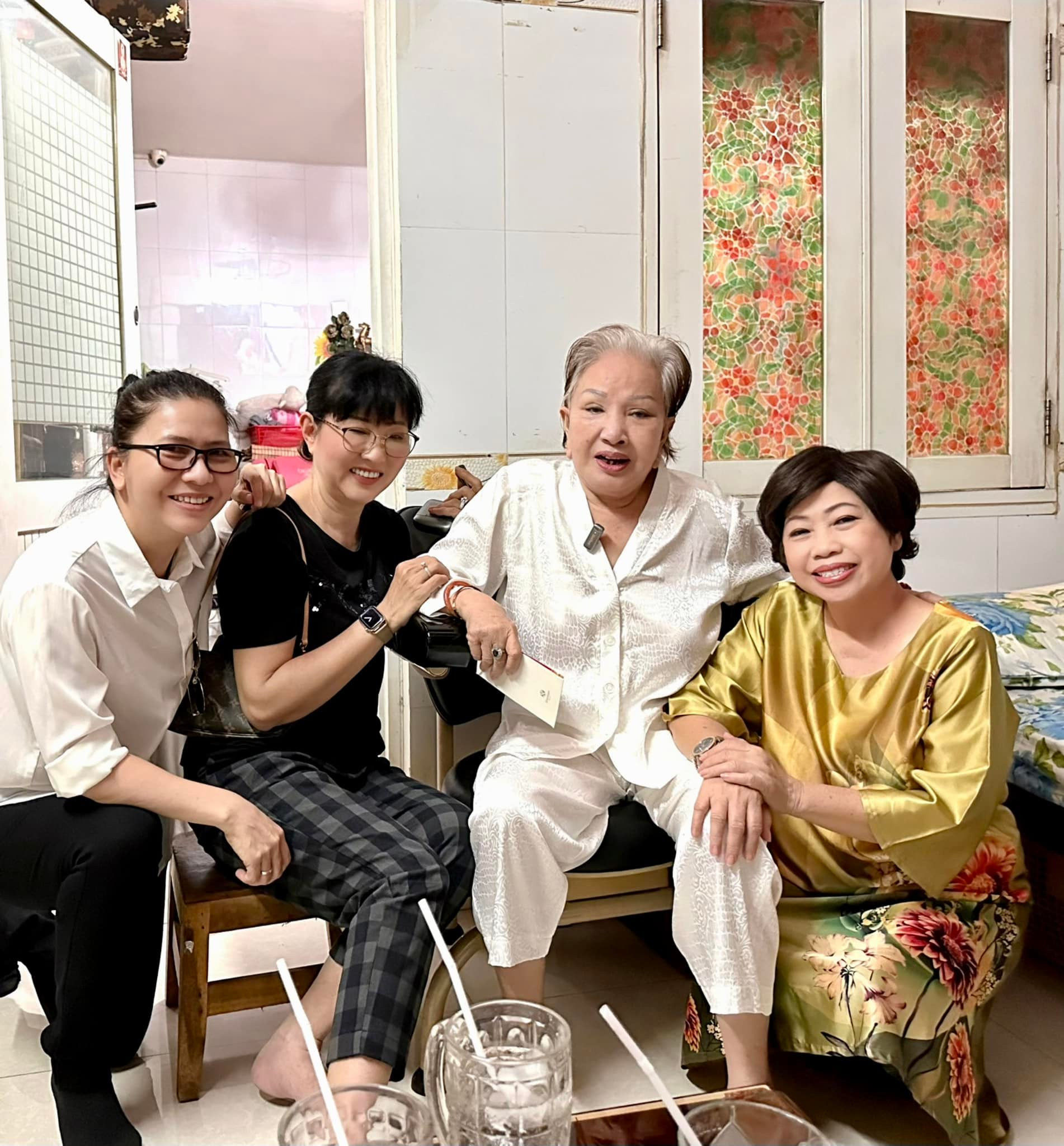 Bốn nghệ sĩ về chiều bị mất trí nhớ: Bi kịch lặng lẽ sau ánh hào quang- Ảnh 5.