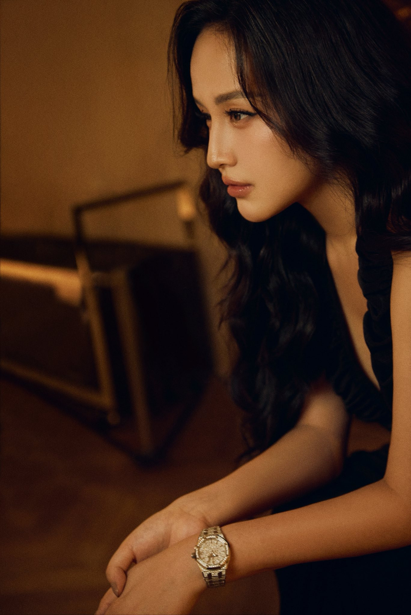 Làn da khỏe đẹp ở tuổi U40 của Hoa hậu Mai Phương Thúy - Ảnh 2.