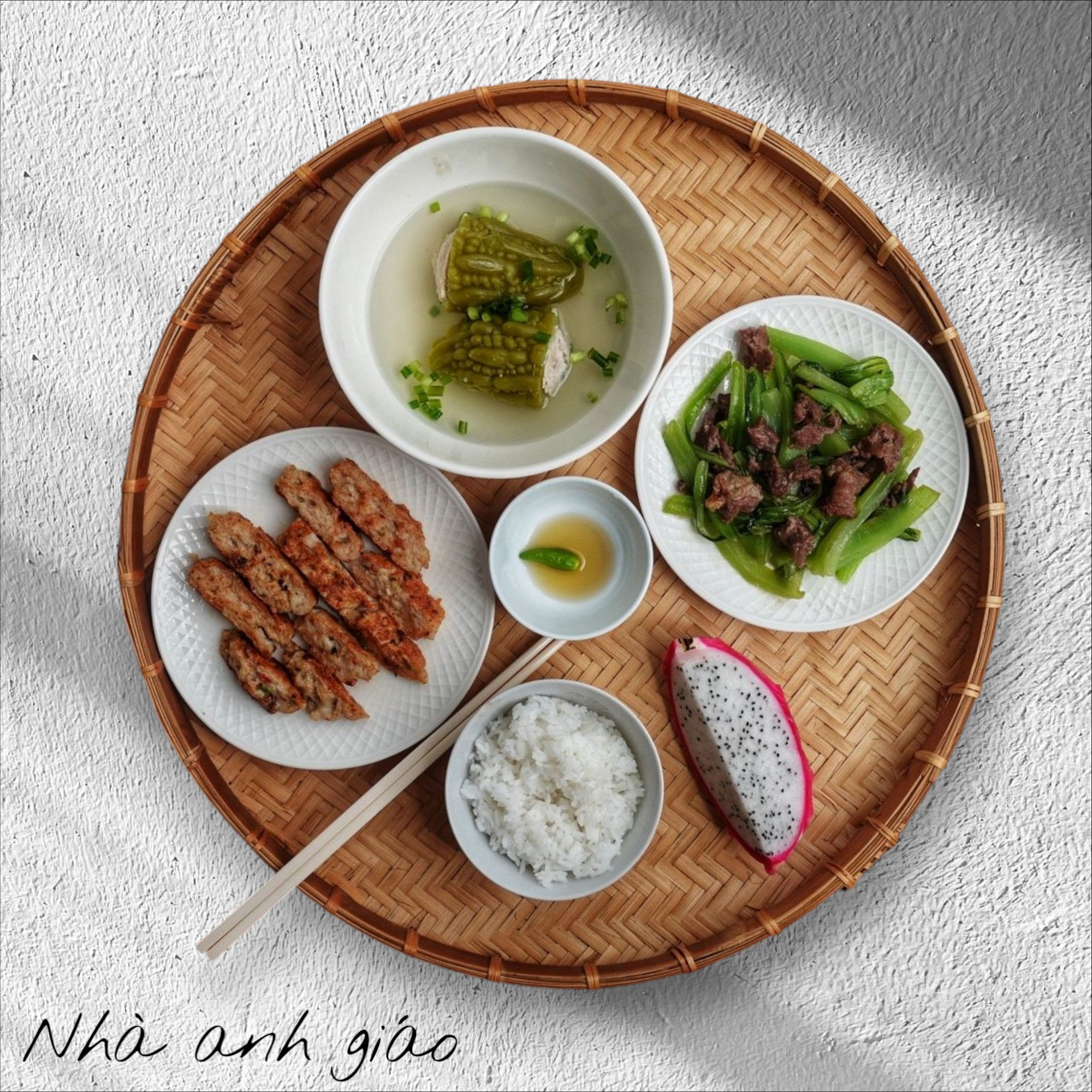 Những mâm cơm của thầy giáo 9X độc thân ở Đà Lạt: Đẹp mê mẩn, ngon 'nhức nách' khiến dân mạng trầm trồ- Ảnh 13.