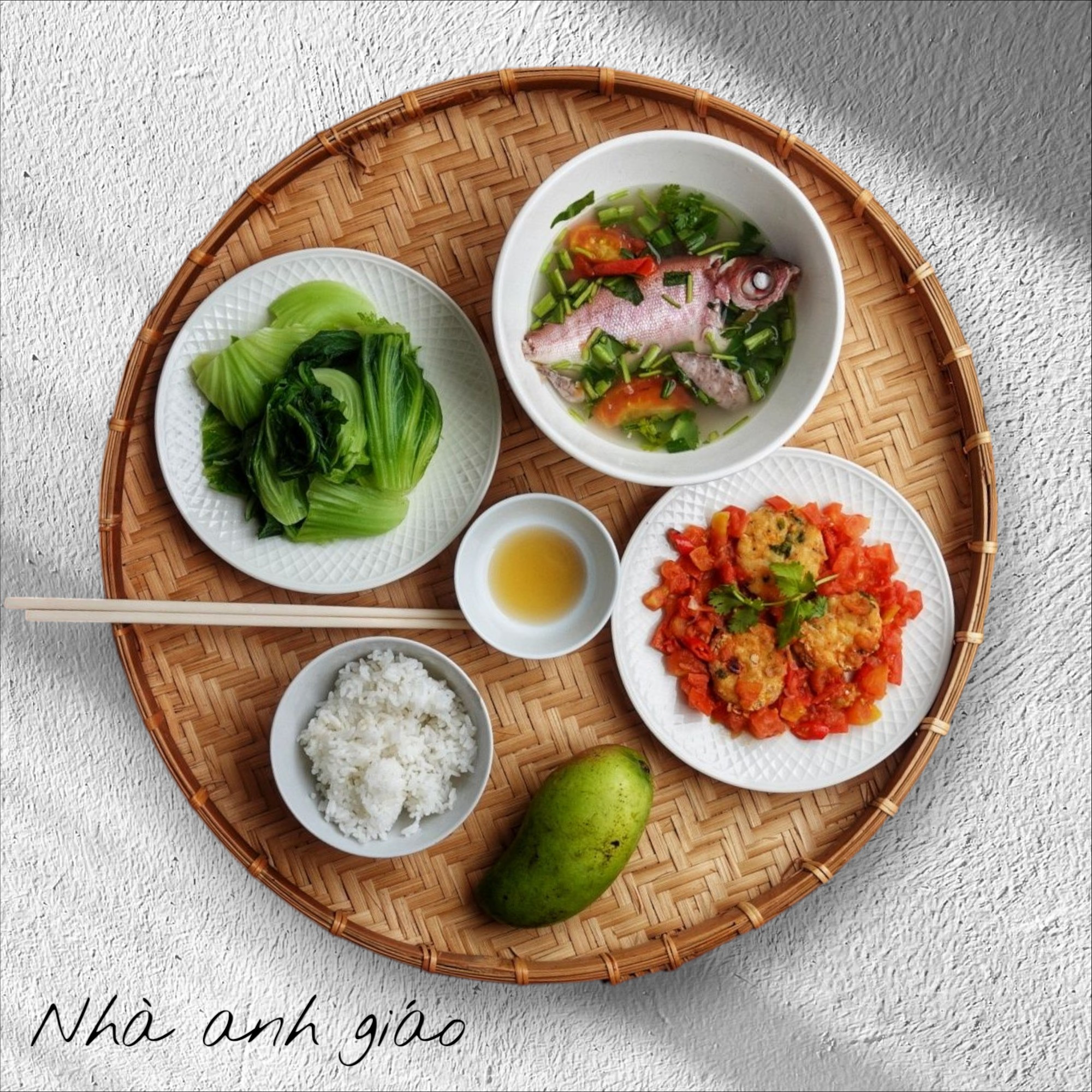 Những mâm cơm của thầy giáo 9X độc thân ở Đà Lạt: Đẹp mê mẩn, ngon 'nhức nách' khiến dân mạng trầm trồ- Ảnh 9.