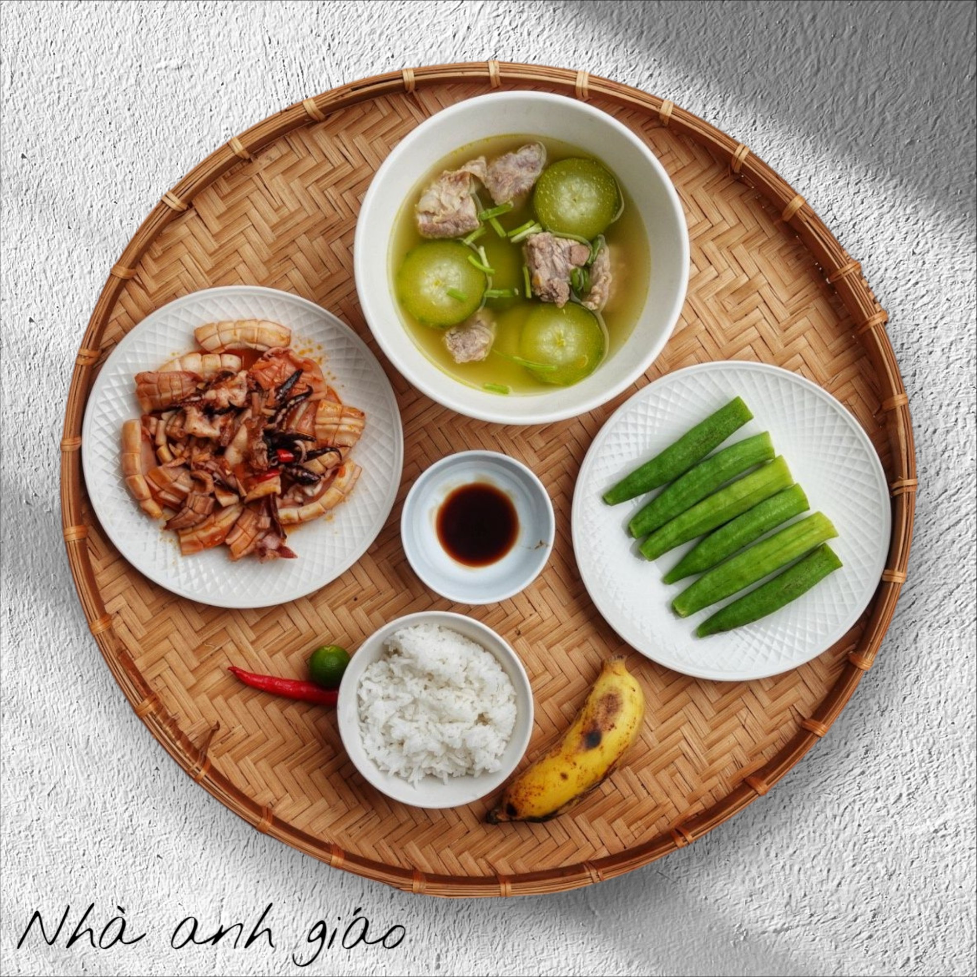 Những mâm cơm của thầy giáo 9X độc thân ở Đà Lạt: Đẹp mê mẩn, ngon 'nhức nách' khiến dân mạng trầm trồ- Ảnh 16.