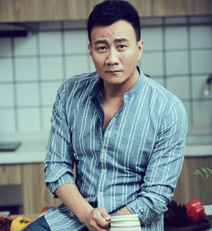 Hồ Quân nổi đình đám sau