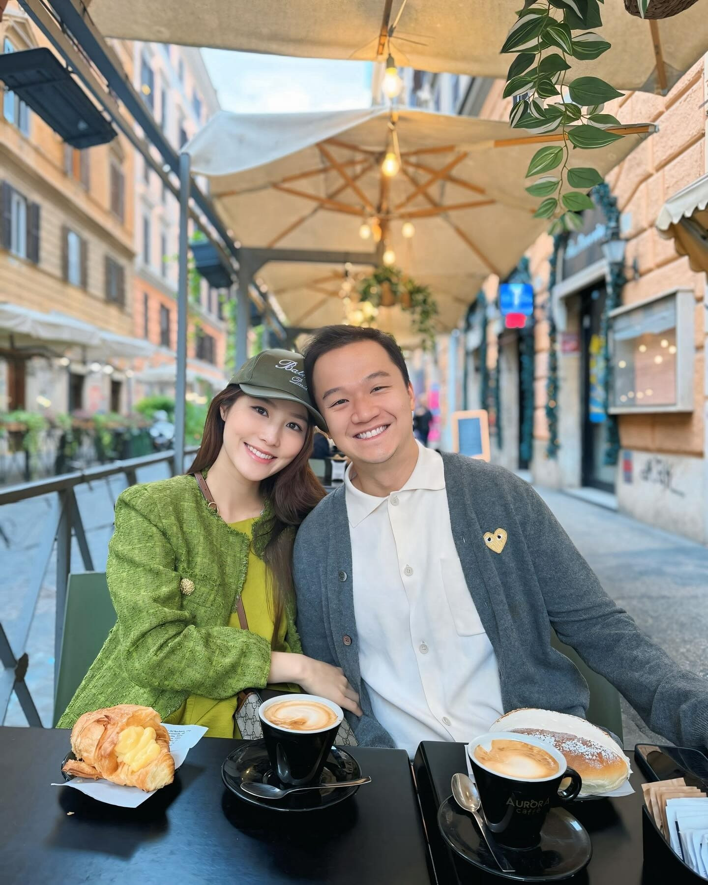 Không nhận ra Diễm My 9X hiện tại với ngoại hình đô con lộ nọng cằm qua cam thường