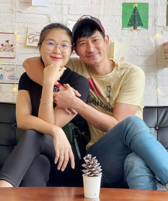 Thực hư chuyện diễn viên Huy Khánh yêu lại vợ cũ? - Ảnh 2.