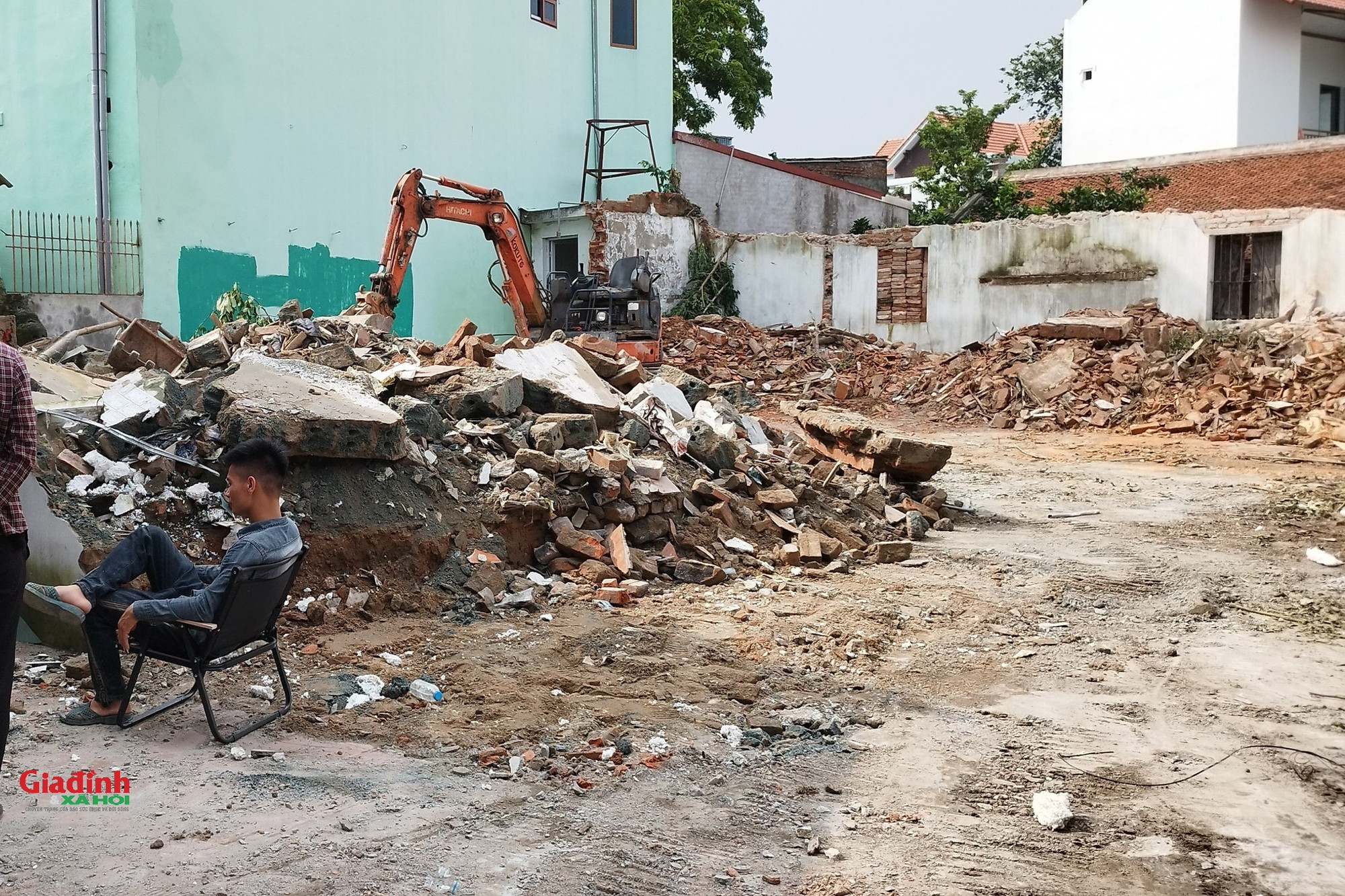 Vụ bị đe dọa, ép nộp 20 triệu tiền 'quỹ xóm' ở Hà Nội: 'Luật làng' không thể đứng trên luật pháp - Ảnh 2.