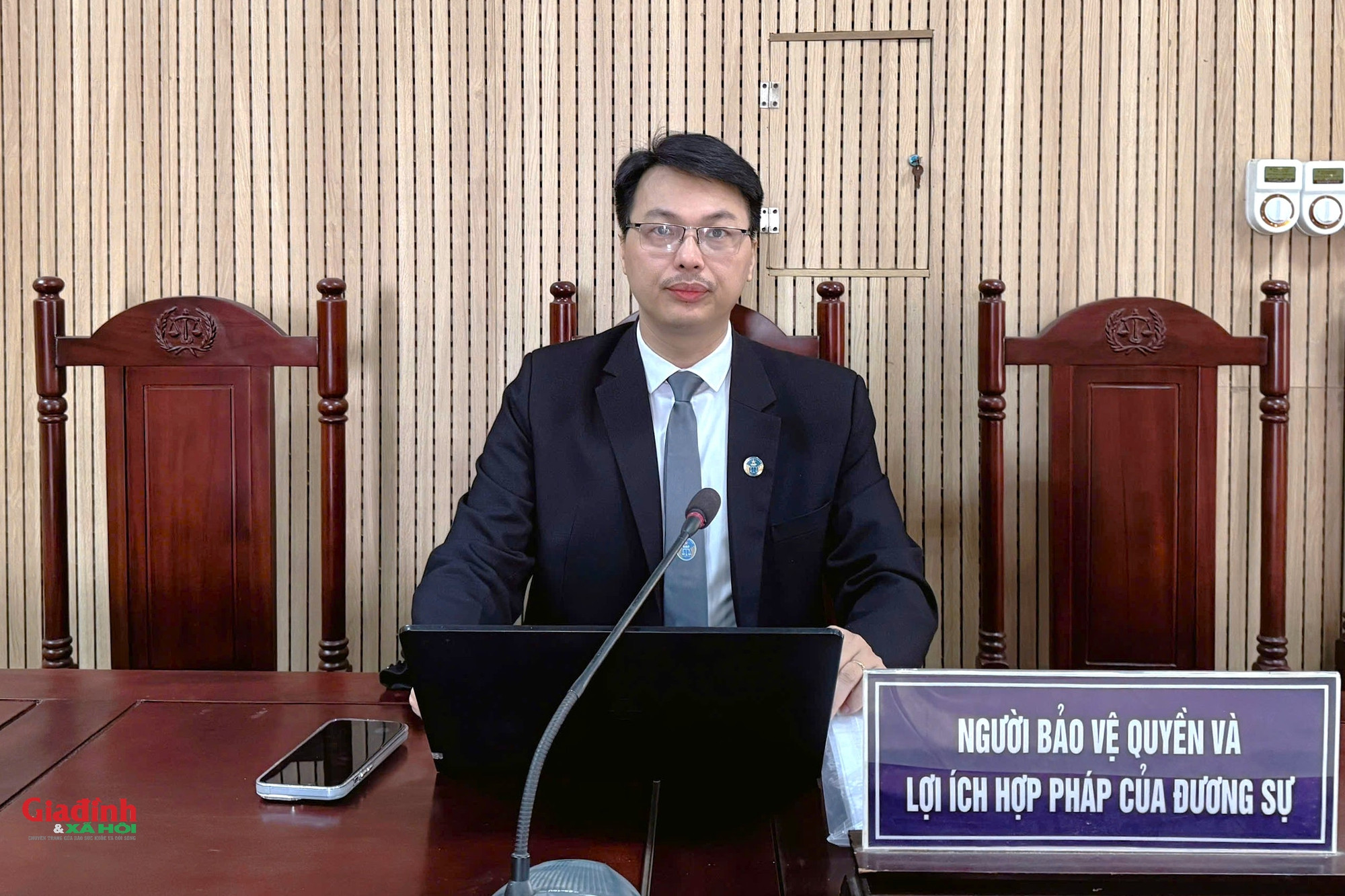 Vụ bị đe dọa, ép nộp 20 triệu tiền 'quỹ xóm' ở Hà Nội: 'Luật làng' không thể đứng trên luật pháp - Ảnh 1.