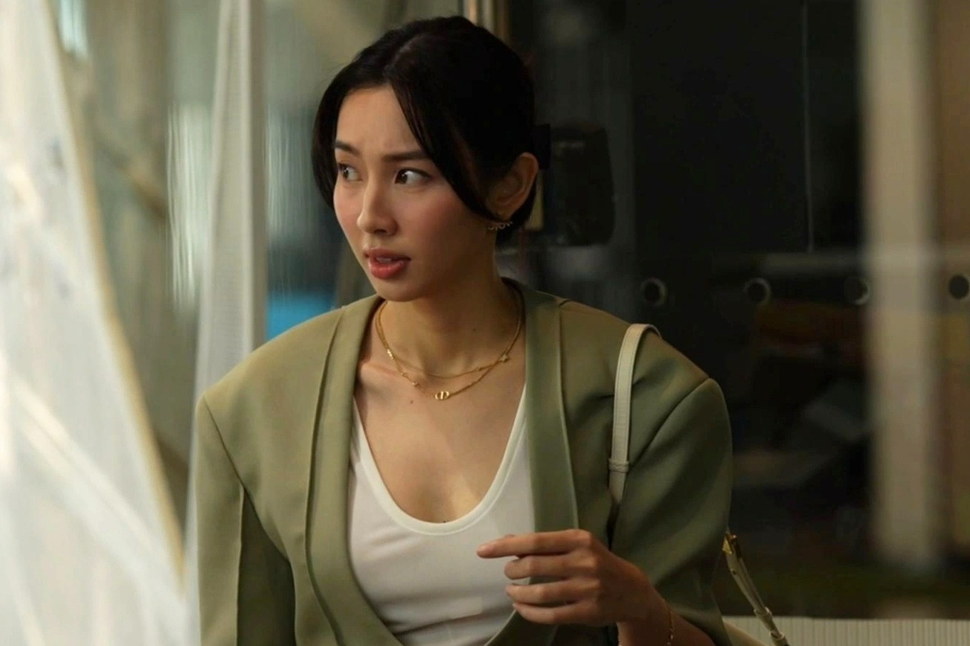 thuy.png