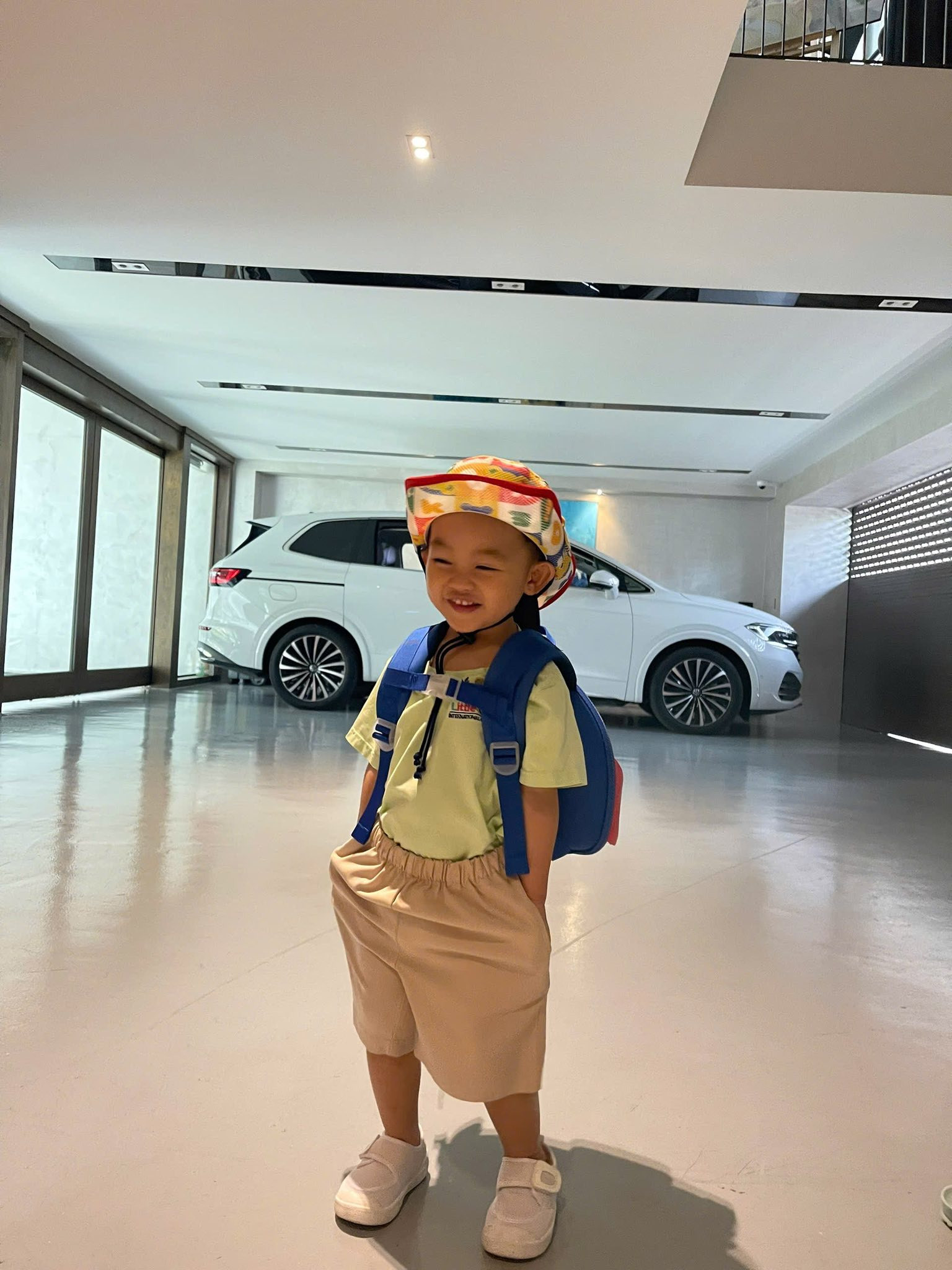 con trai cuong dola 3 1755669583857141282638.jpg