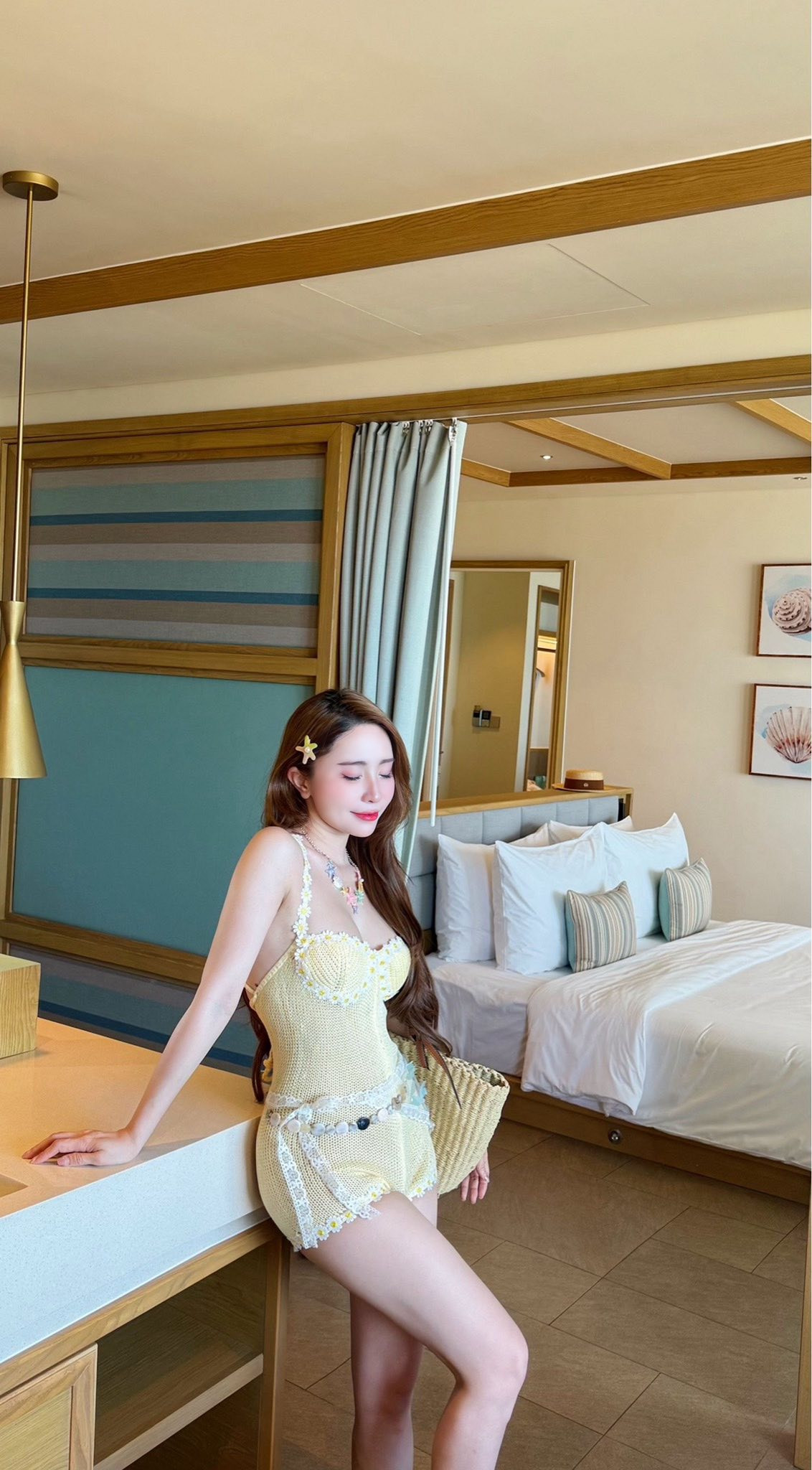 Quỳnh Nga phô diễn bikini 'bỏng mắt', nhan sắc U40 khiến người hâm mộ ngỡ ngàng- Ảnh 5.