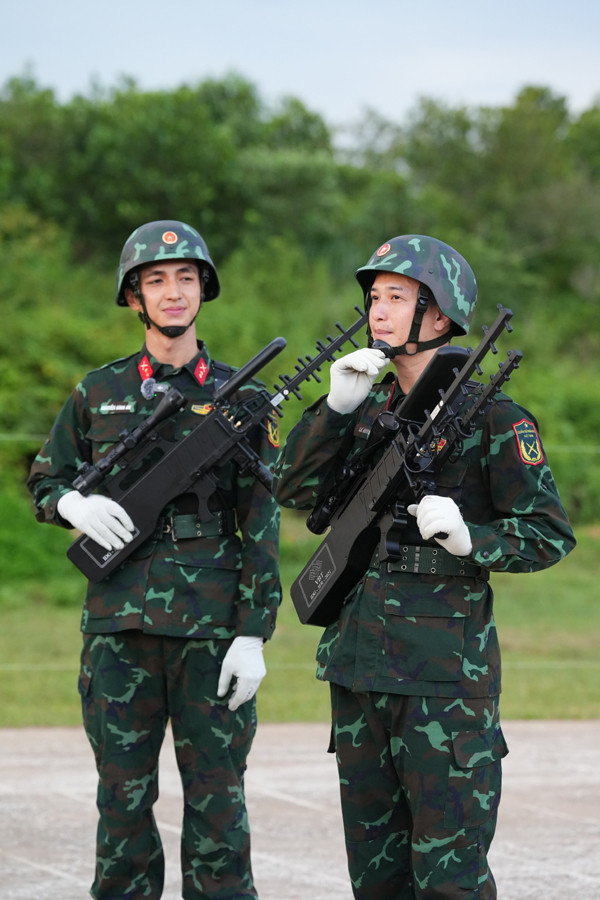 binh an huynh anh 1 17557420060751852064886.jpg