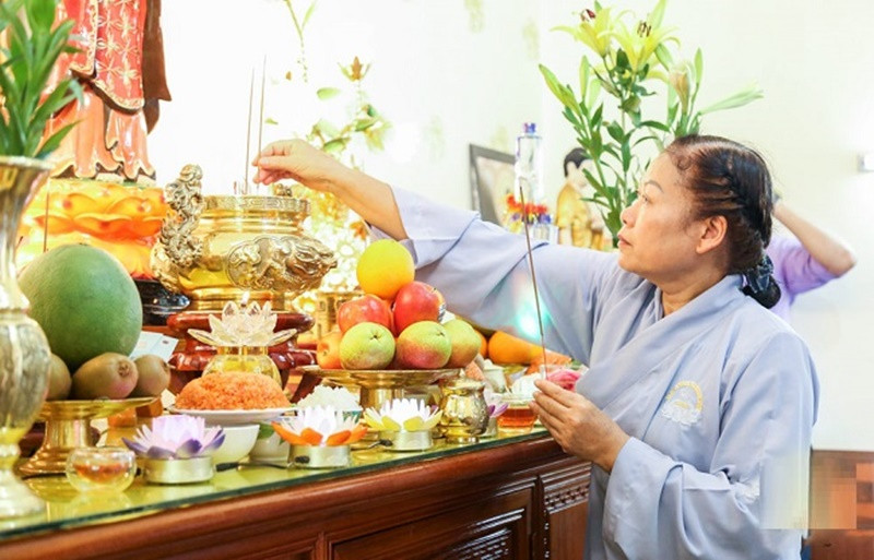 Mâm cúng và cách cúng lễ Vu Lan, 'cô hồn', những điều nên và không nên- Ảnh 3.