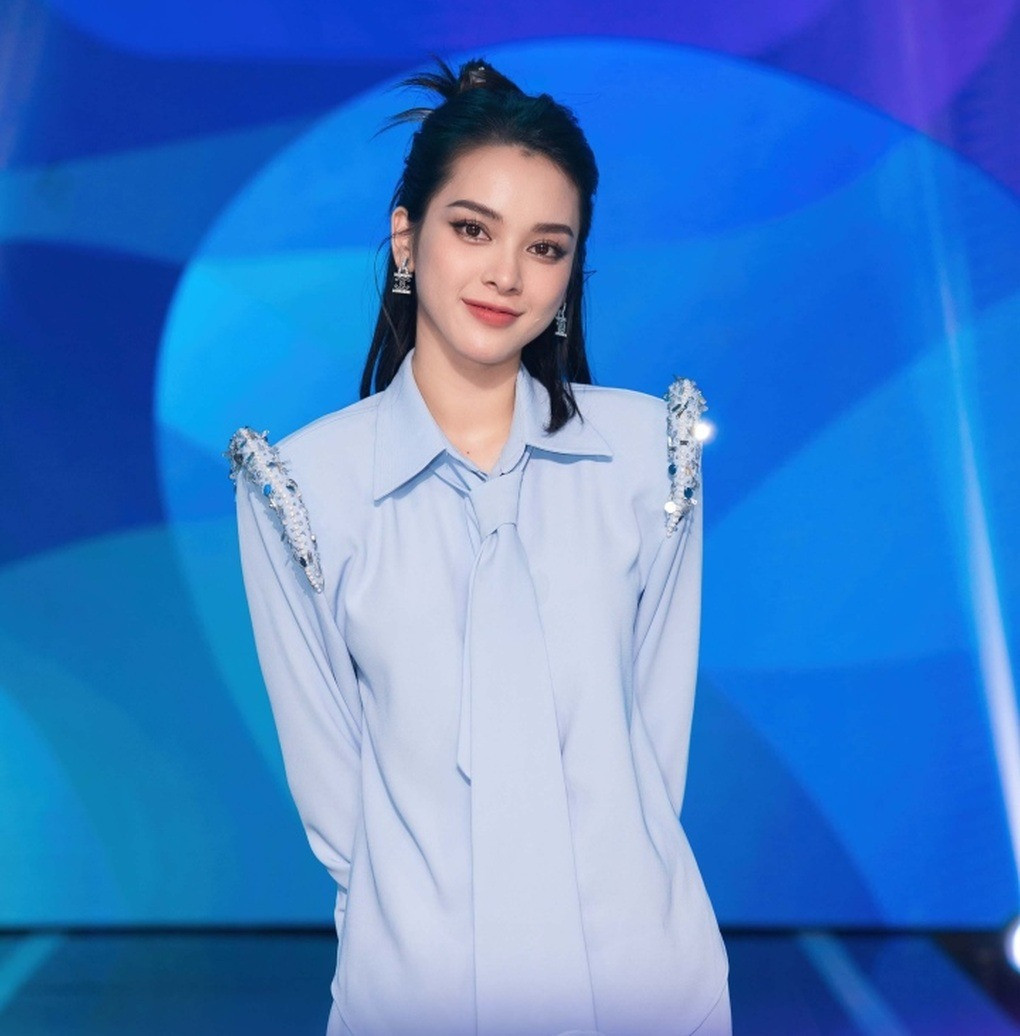 Quỳnh Lương gặp hiện tượng lạ sau khi sinh con