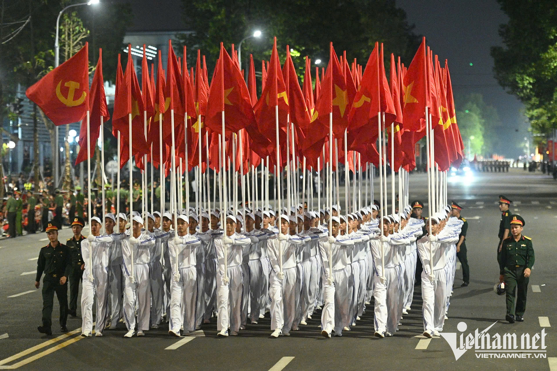 W-hung vuong.jpg
