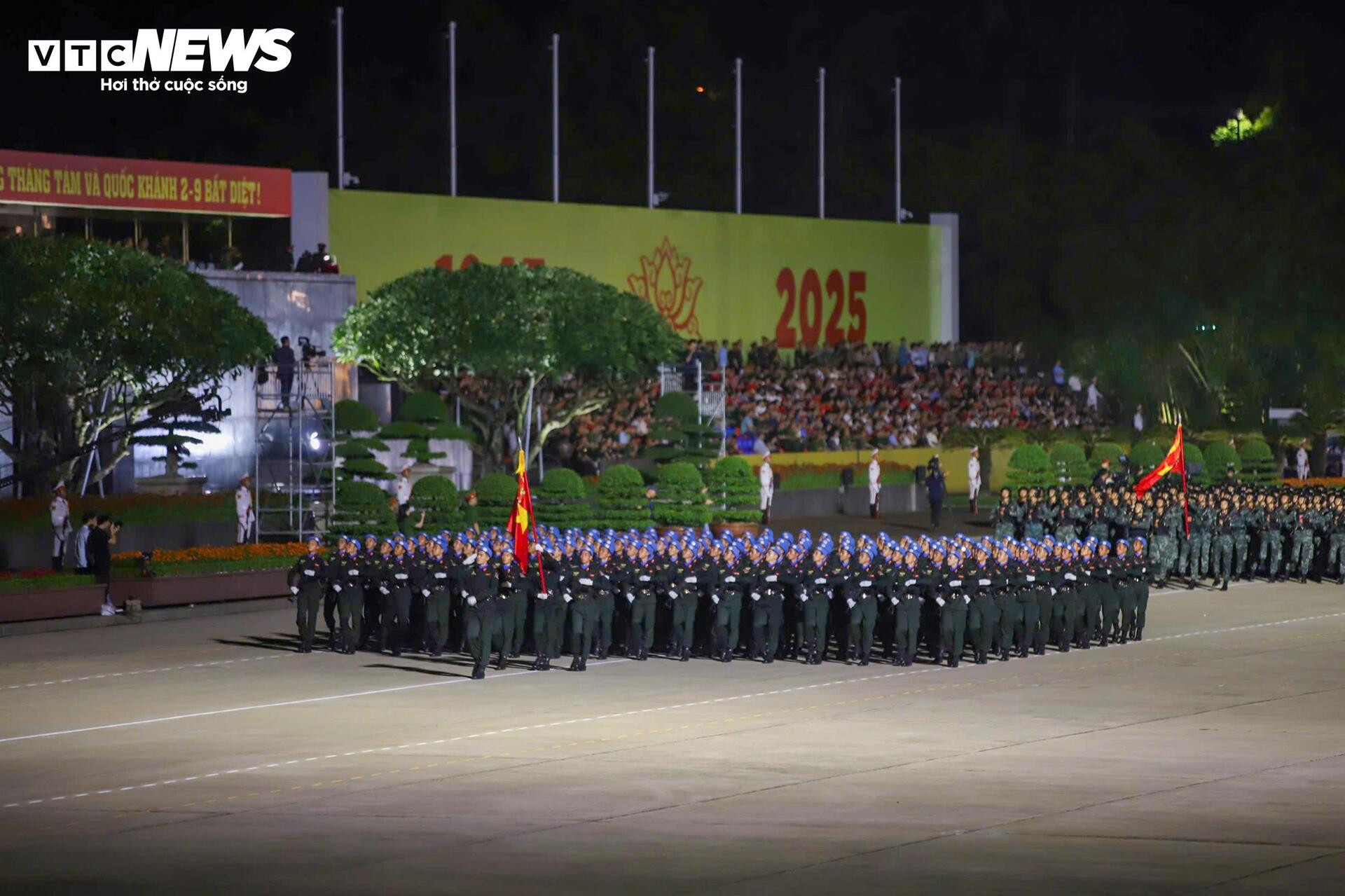Toàn cảnh buổi tổng hợp luyện A80 lần đầu tiên tại Quảng trường Ba Đình - 16
