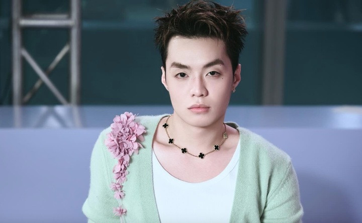 Negav gây phẫn nộ vì có nhiều phát ngôn lệch chuẩn.