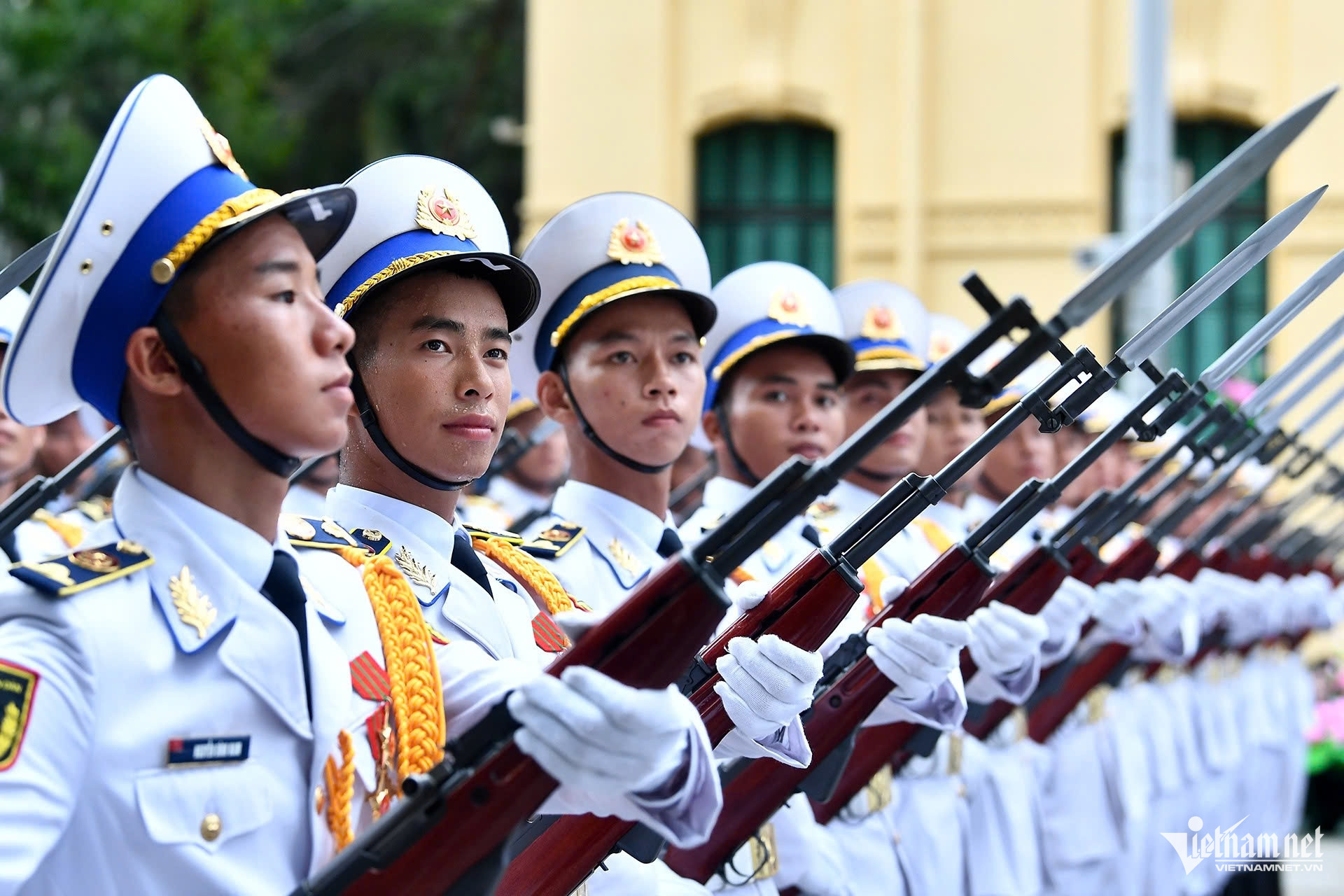 W-hoàng hà 2.jpg
