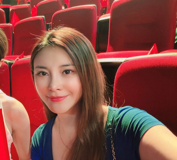 Bị nói đẹp sau dao kéo nhờ xài app diễn viên Kim Oanh tung luôn ảnh cam thường