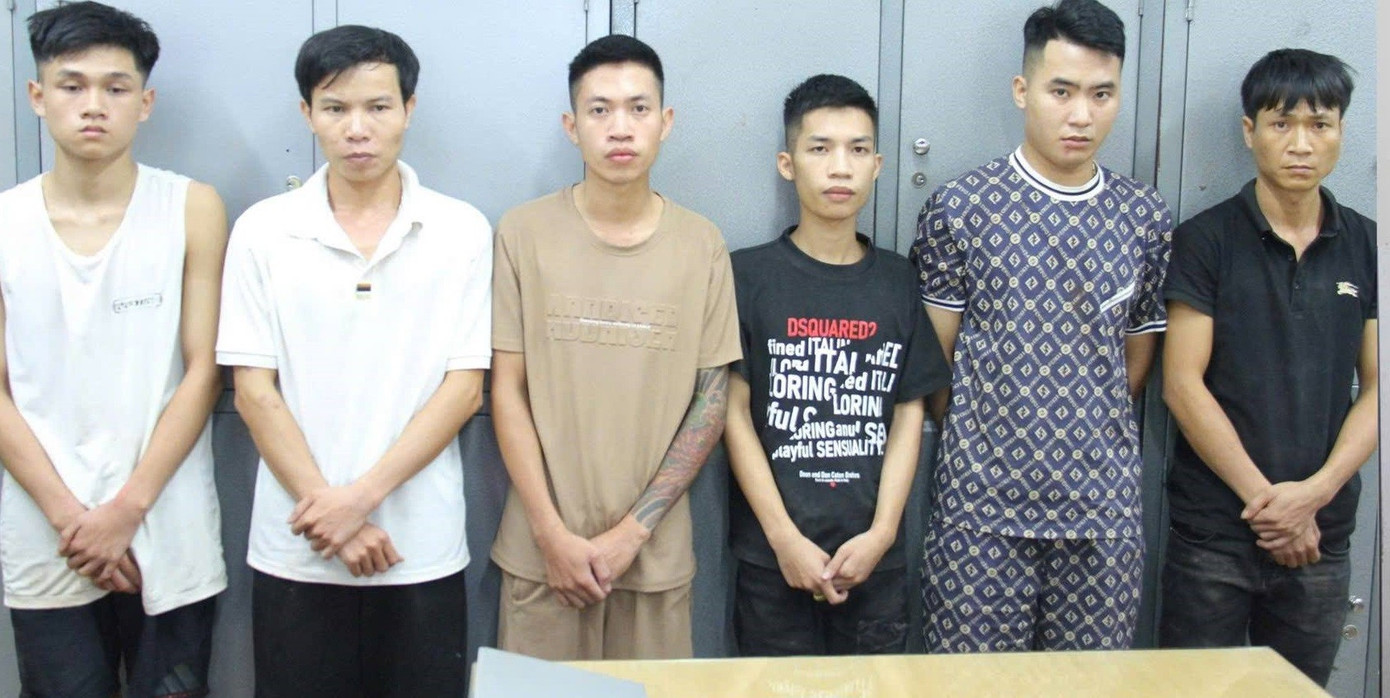 Livestream lừa bán đá thô đục ra có đá qúy, nhóm đối tượng ở Lào Cai cuỗm 10 tỷ đồng- Ảnh 2.