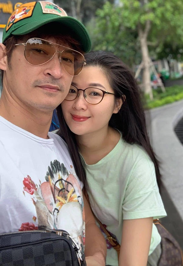 Nữ diễn viên Vbiz mệt mỏi vì năm lần bảy lượt được khuyên quay lại với chồng cũ