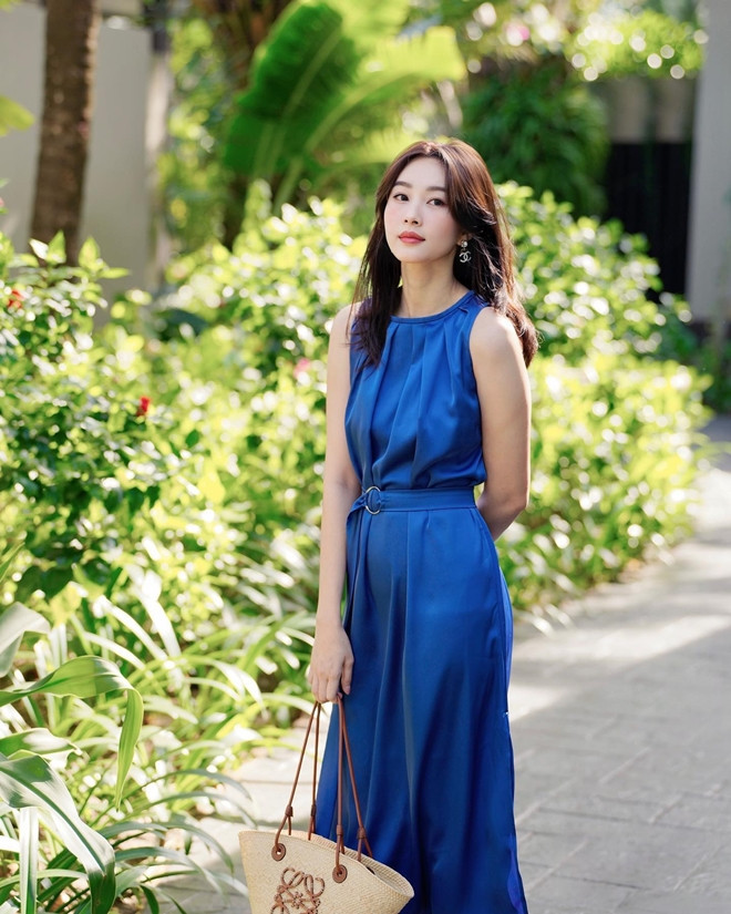 Tăng Thanh Hà Đặng Thu Thảo giữ vững phong cách biểu tượng sau nhiều năm