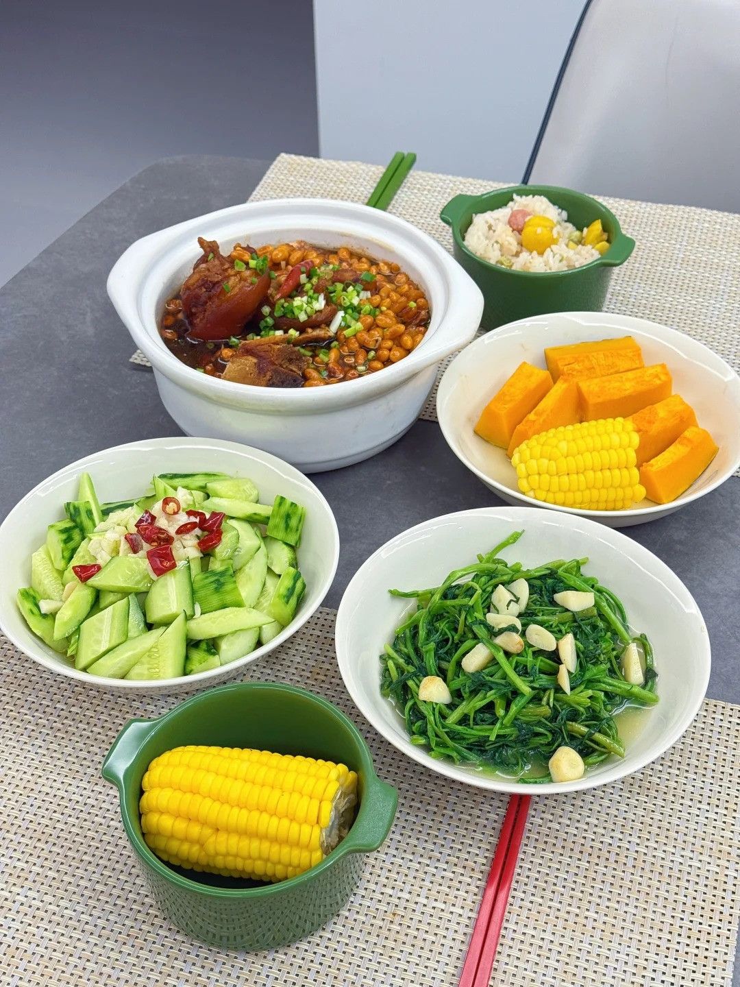 9 gợi ý mâm cơm gia đình vừa ngon vừa lành, ai cũng muốn về nhà ăn cơm- Ảnh 1.