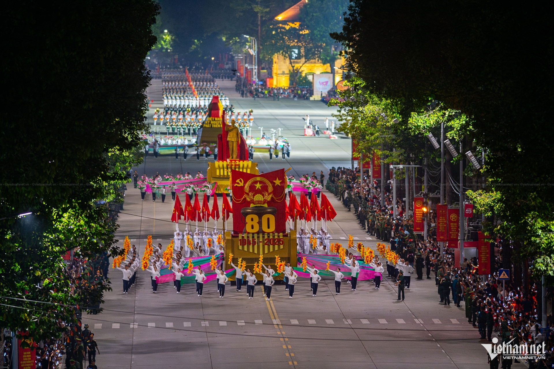 W-xetang_tenlua_dieubinh_80namquockhanh (1 of 72).jpg