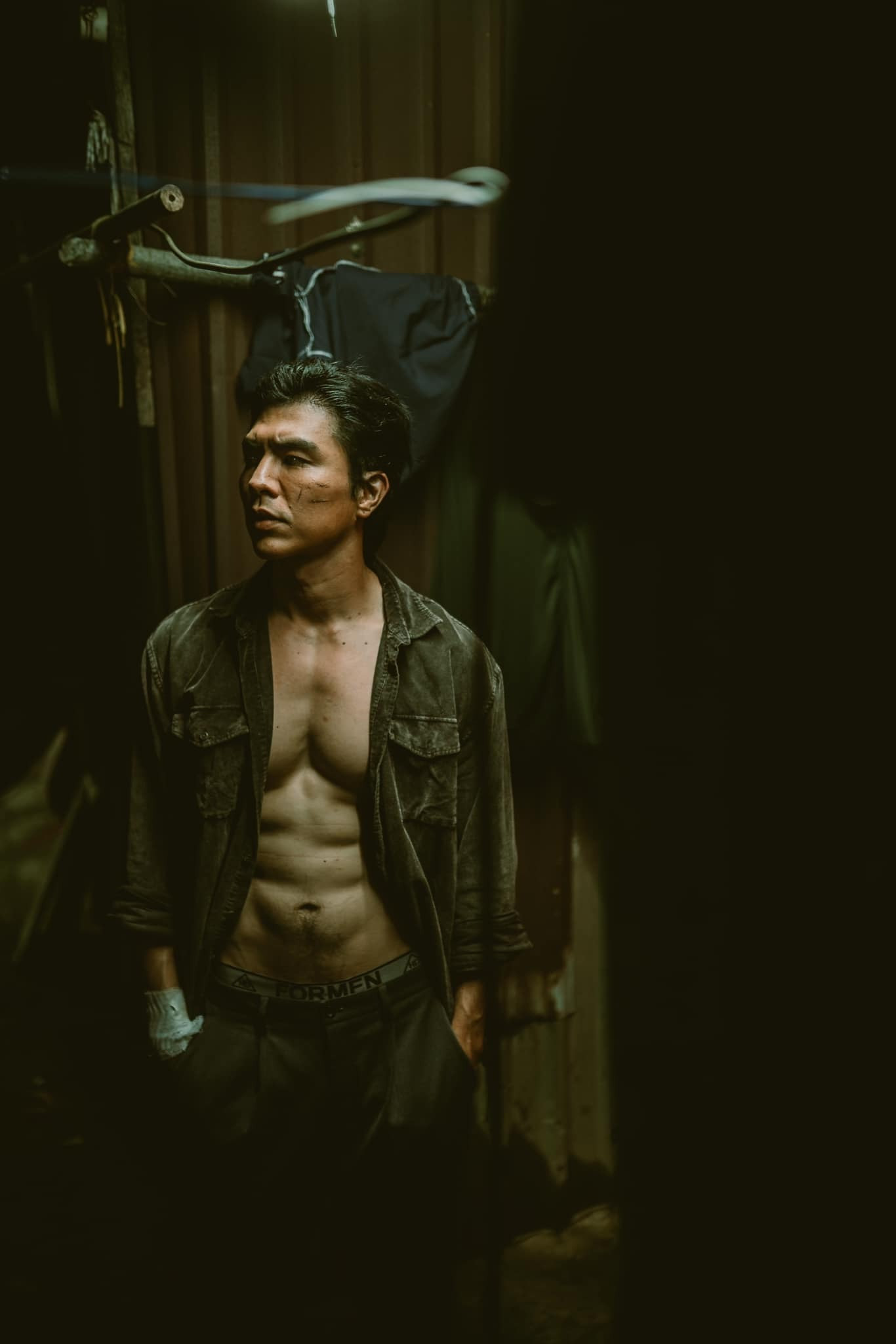 Nam phản diện của Mưa Đỏ Gương mặt điển trai body vạm vỡ