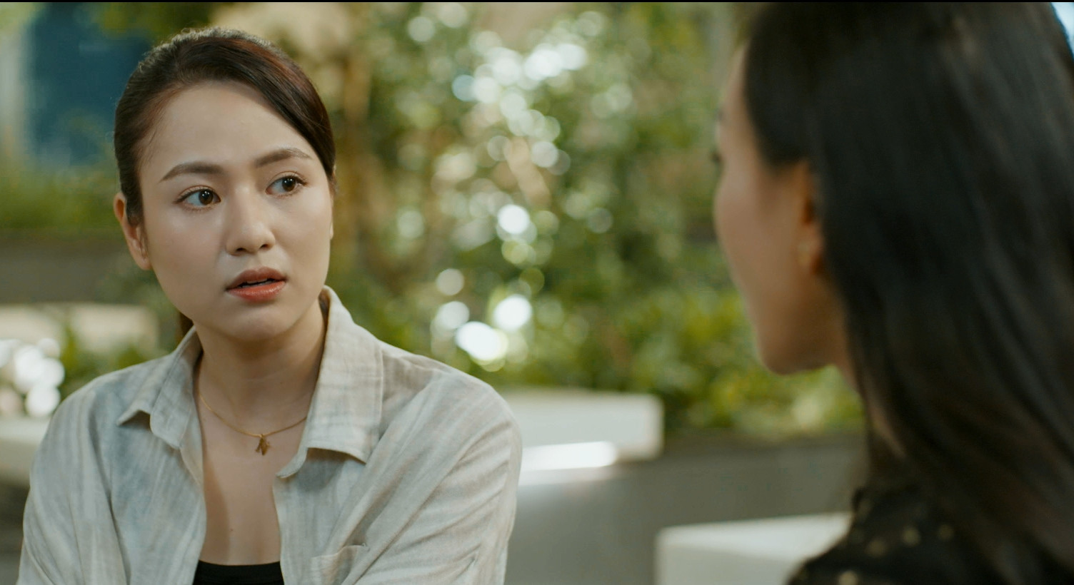 Nữ diễn viên 'gây thương nhớ' mỗi khi xuất hiện trong 'Gió ngang khoảng trời xanh' là ai?- Ảnh 7.