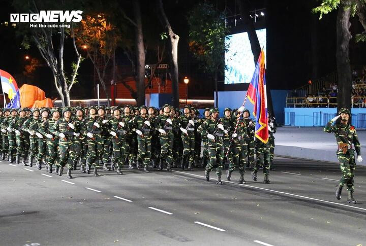 Quân đội Nhân dân Lào tại sự kiện A50 cách đây 4 tháng.