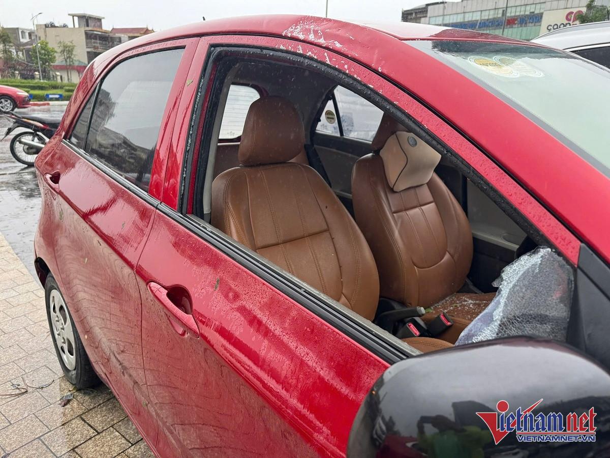 W-xe bể  kính 10.jpg