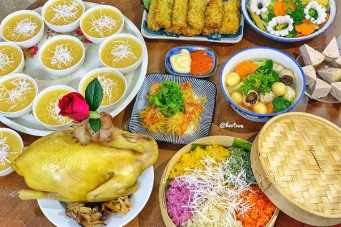 Những đại kỵ khi dọn bàn thờ Rằm tháng 7- Ảnh 2.