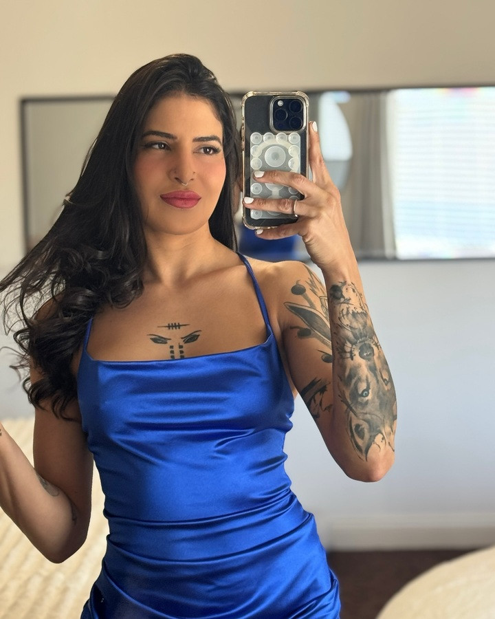 Polyana Viana vừa xinh đẹp lại giỏi võ