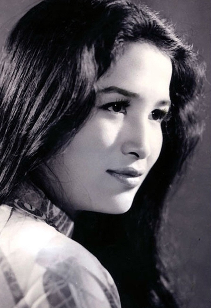 NSND Trà Giang là một trong những biểu tượng sắc đẹp của điện ảnh cách mạng Việt Nam.