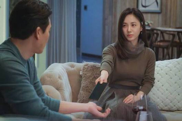 Liên tục bị mất tiền tôi âm thầm theo dõi phát hiện sự thật đau lòng