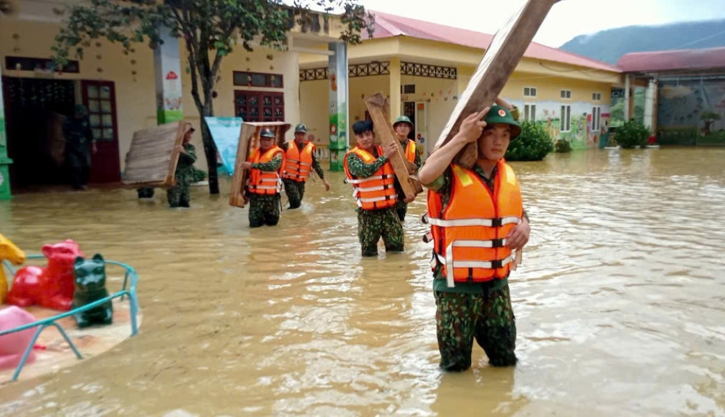 a8Nước sông Thanh Hóa vượt báo động 3.jpg
