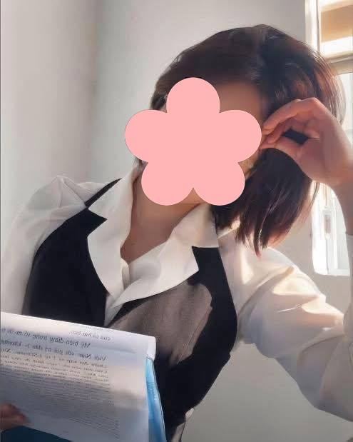 Xuất thân không vừa của cô gái trẻ có màn hạ gục thanh niên xăm trổ ở hầm gửi xe gây xôn xao