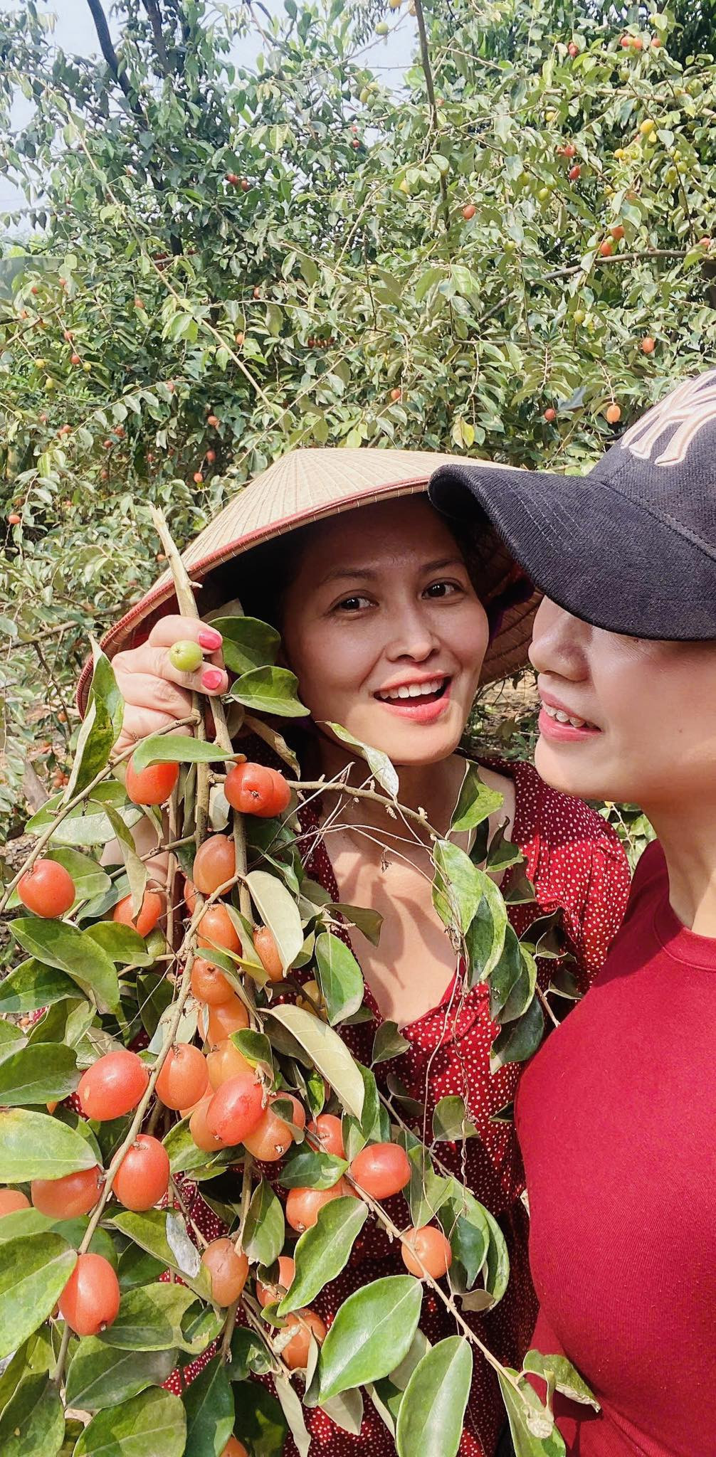 Đinh Thúy Hà - diễn viên phim 'Mưa đỏ': Đời thực tự tin khoe mặt mộc, nhan sắc 'hack tuổi'- Ảnh 3.