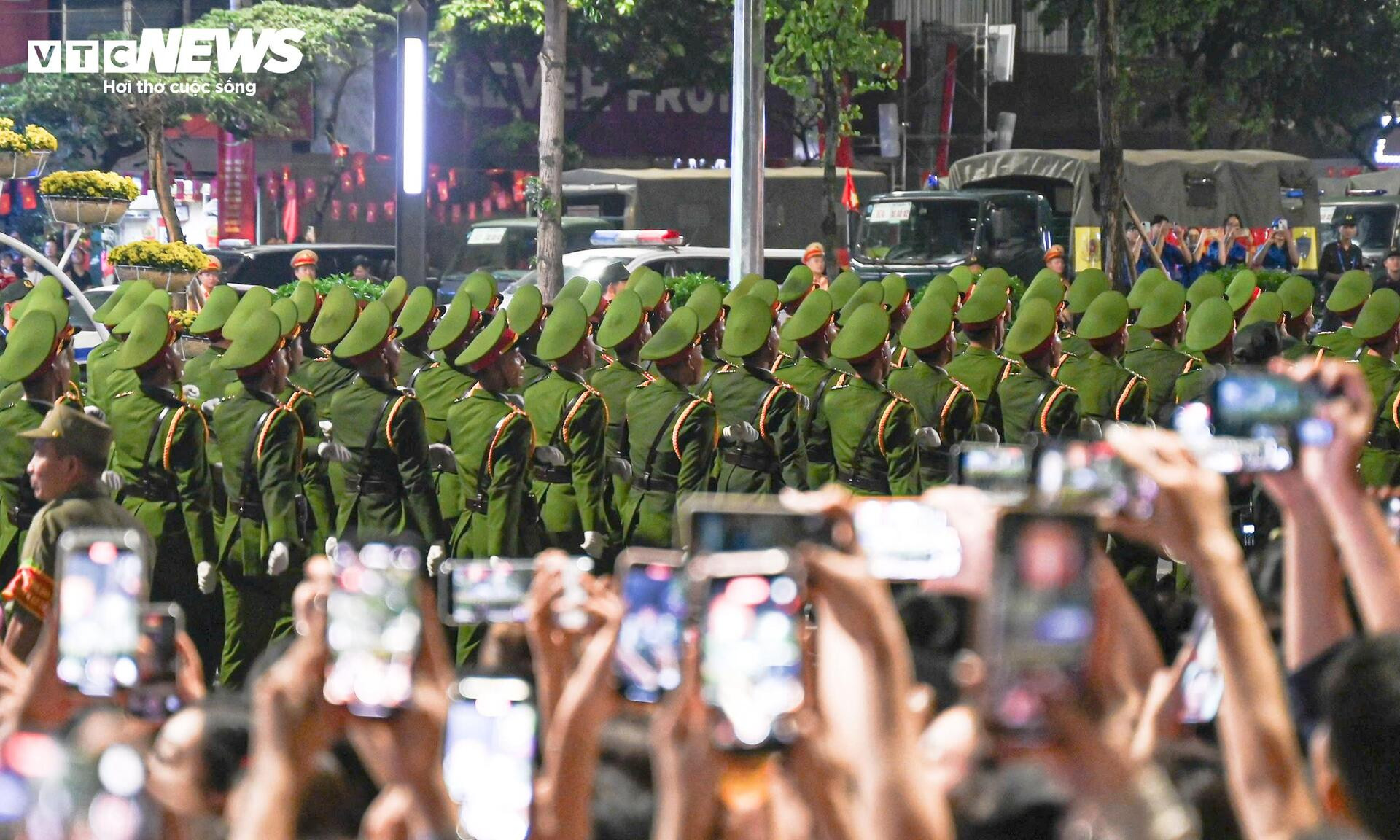 Khí thế hào hùng buổi sơ duyệt cấp Nhà nước trên Quảng trường Ba Đình - 19